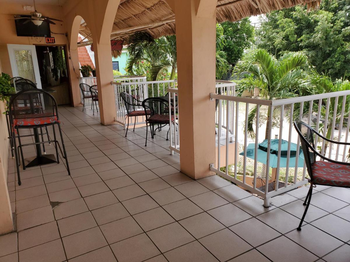 Rolson Hotel San Ignacio Exterior photo