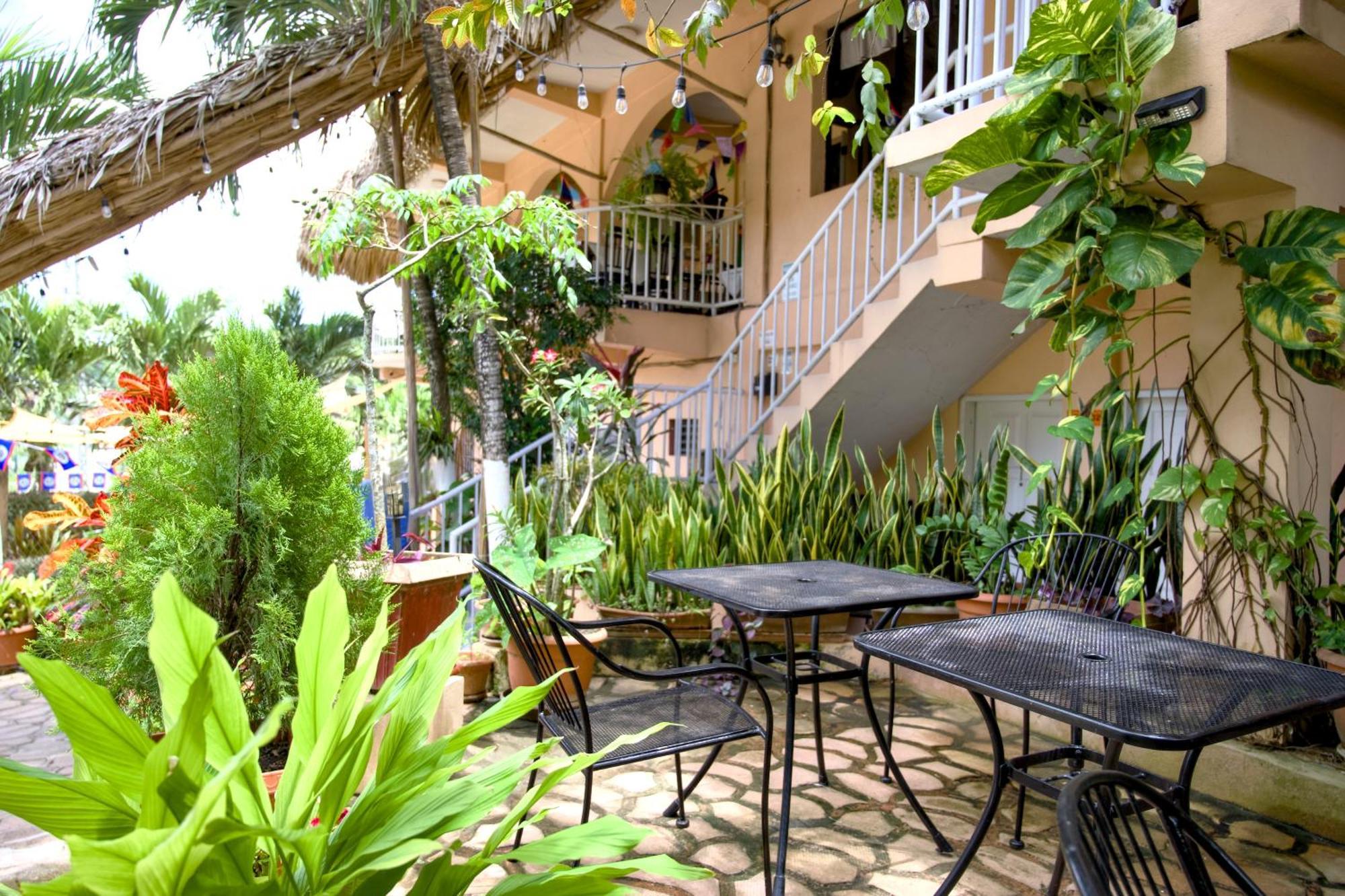 Rolson Hotel San Ignacio Exterior photo